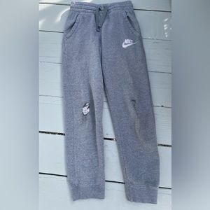 Nike boys sweatpants Size M